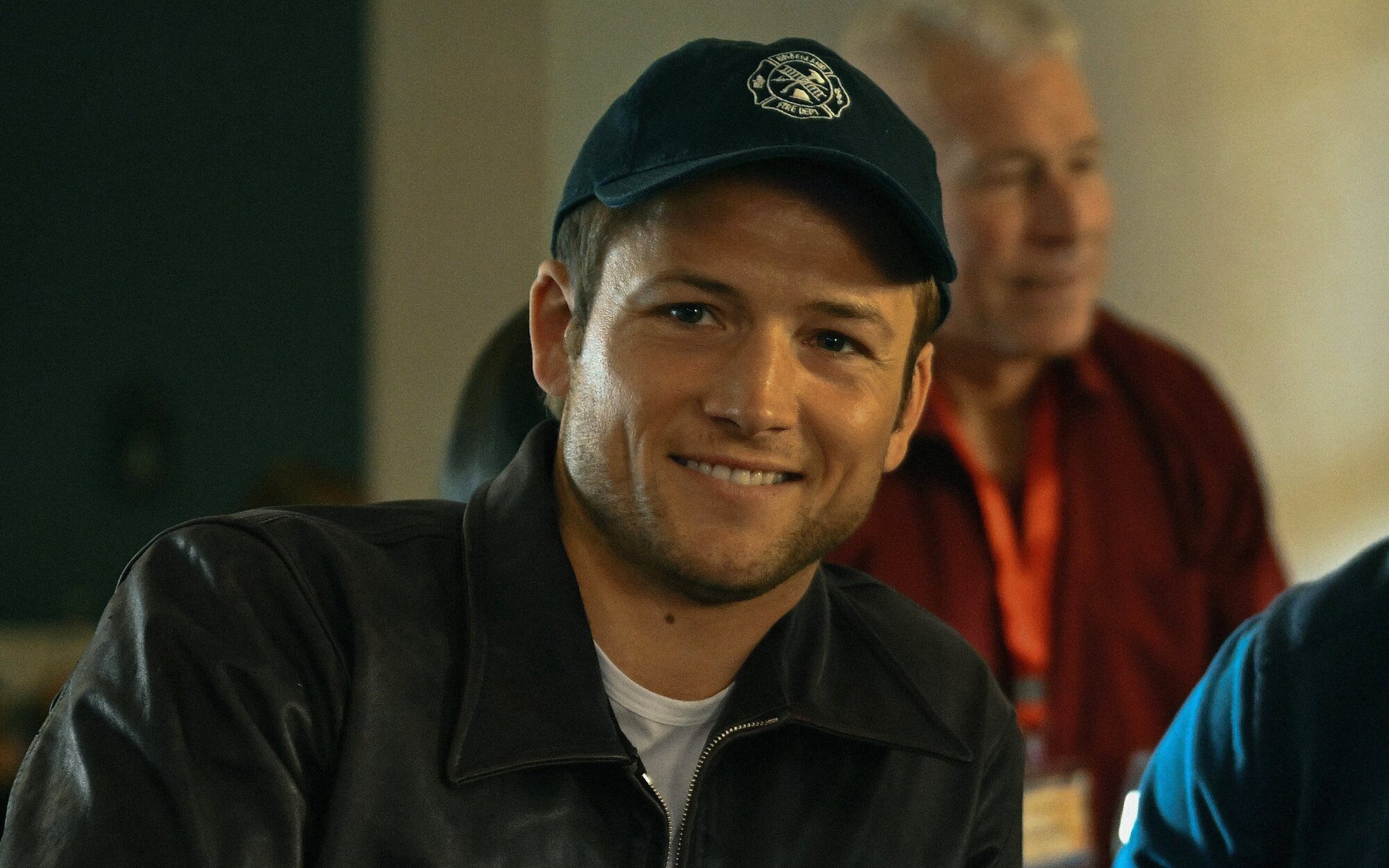 Taron Egerton confiesa que Marvel le ofreció interpretar a Cíclope en lugar de Wolverine como especulaban los fanáticos Taron Egerton confiesa que Marvel le ofreció interpretar a Cíclope en lugar de Wolverine como especulaban los fanáticos
