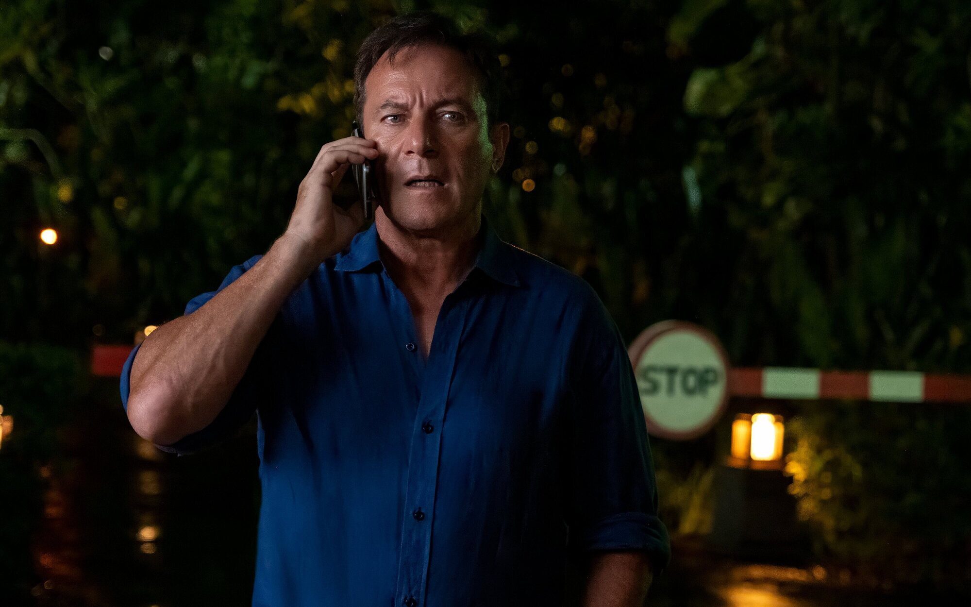 Jason Isaacs denuncia censura tras cortar su segundo desnudo en The White Lotus mientras las actrices sí aparecen sin ropa Jason Isaacs denuncia censura tras cortar su segundo desnudo en The White Lotus mientras las actrices sí aparecen sin ropa