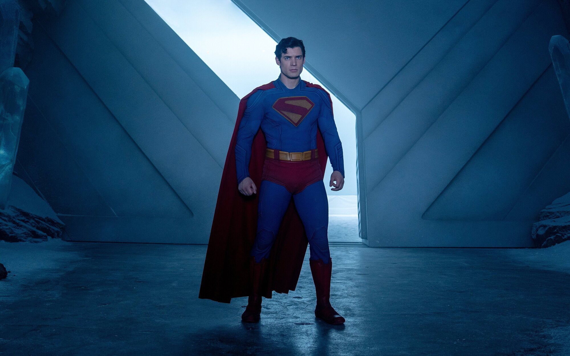 600 drones iluminan Madrid en un espectáculo épico para celebrar el estreno de ‘Superman’ de James Gunn