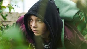Emma Myers como Pip en 'Asesinato para principiantes' temporada 3