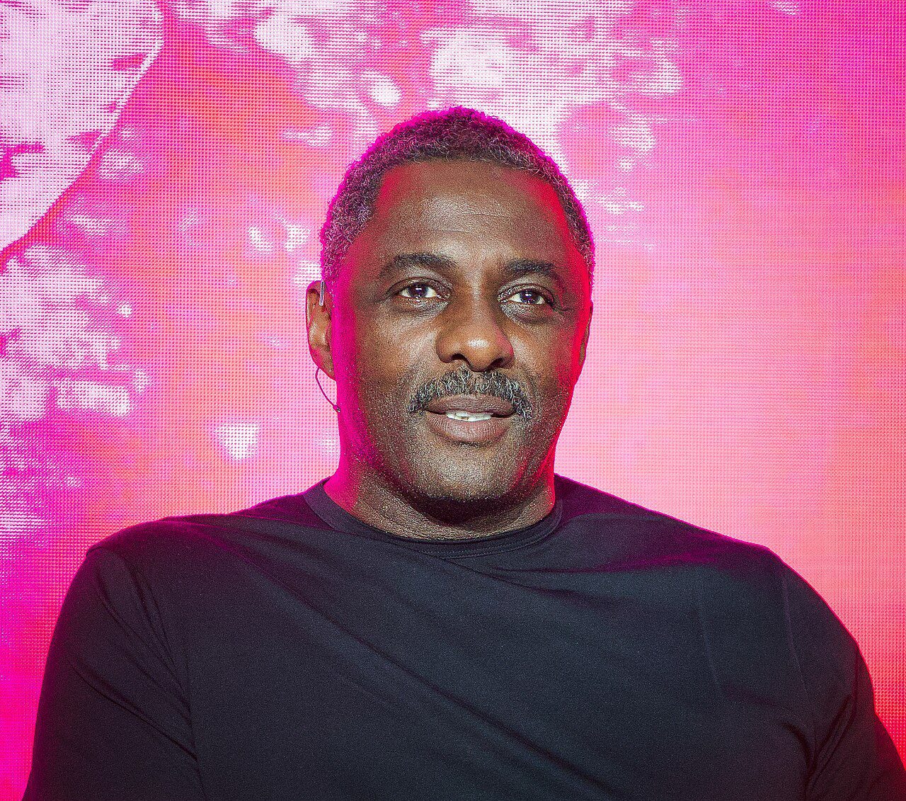 Idris Elba en SXSW London 2025, donde habló sobre James Bond