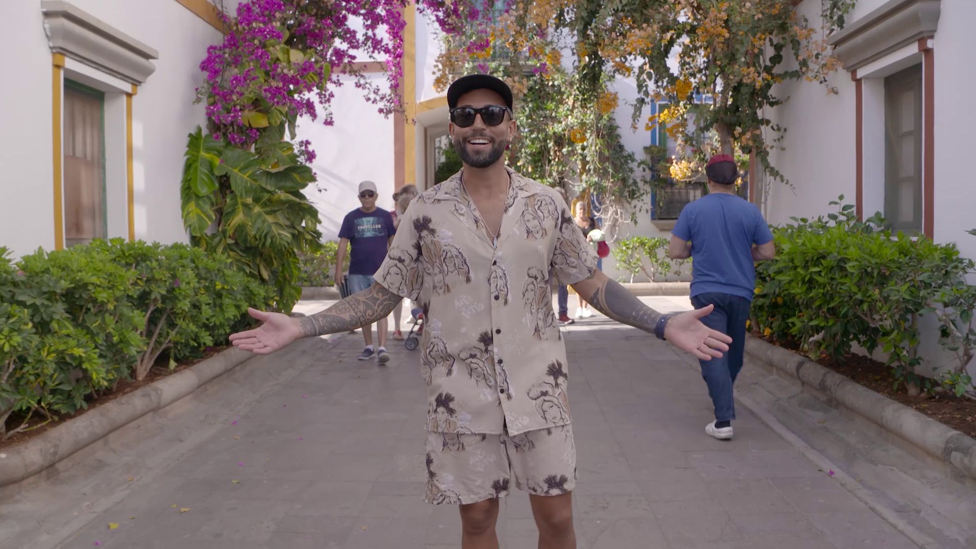 Efecto Pasillo y Omar Sánchez, anfitriones en Gran Canaria en el estreno de ‘Viajeros Cuatro’, que suma destinos internacionales como Sicilia, Londres o Eslovenia