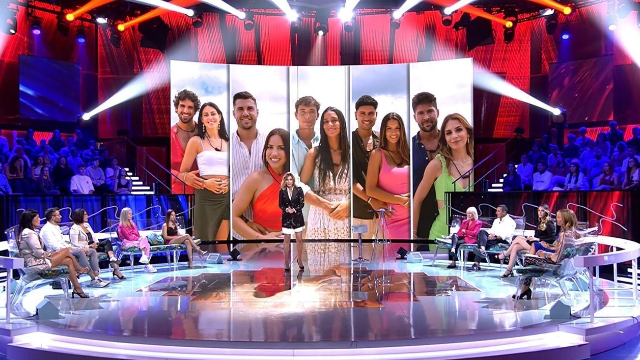 El protagonista del primer beso y la llegada de un nuevo ‘tentador’ VIP a Villa Playa, en ‘El Debate de las Tentaciones’