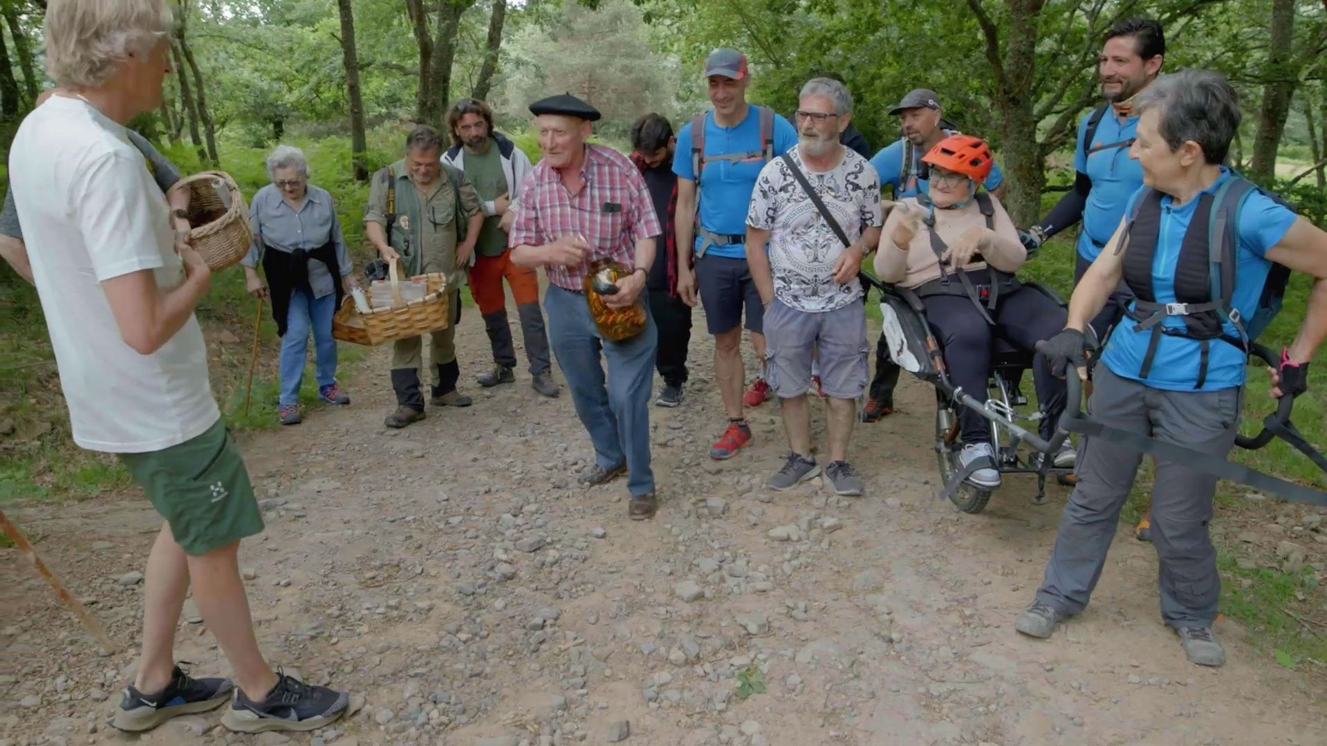 Tecnología y realidad aumentada para llevar a Instagram las peculiaridades de las setas de Gorbeia (Álava), nueva misión de ‘Volando Voy’