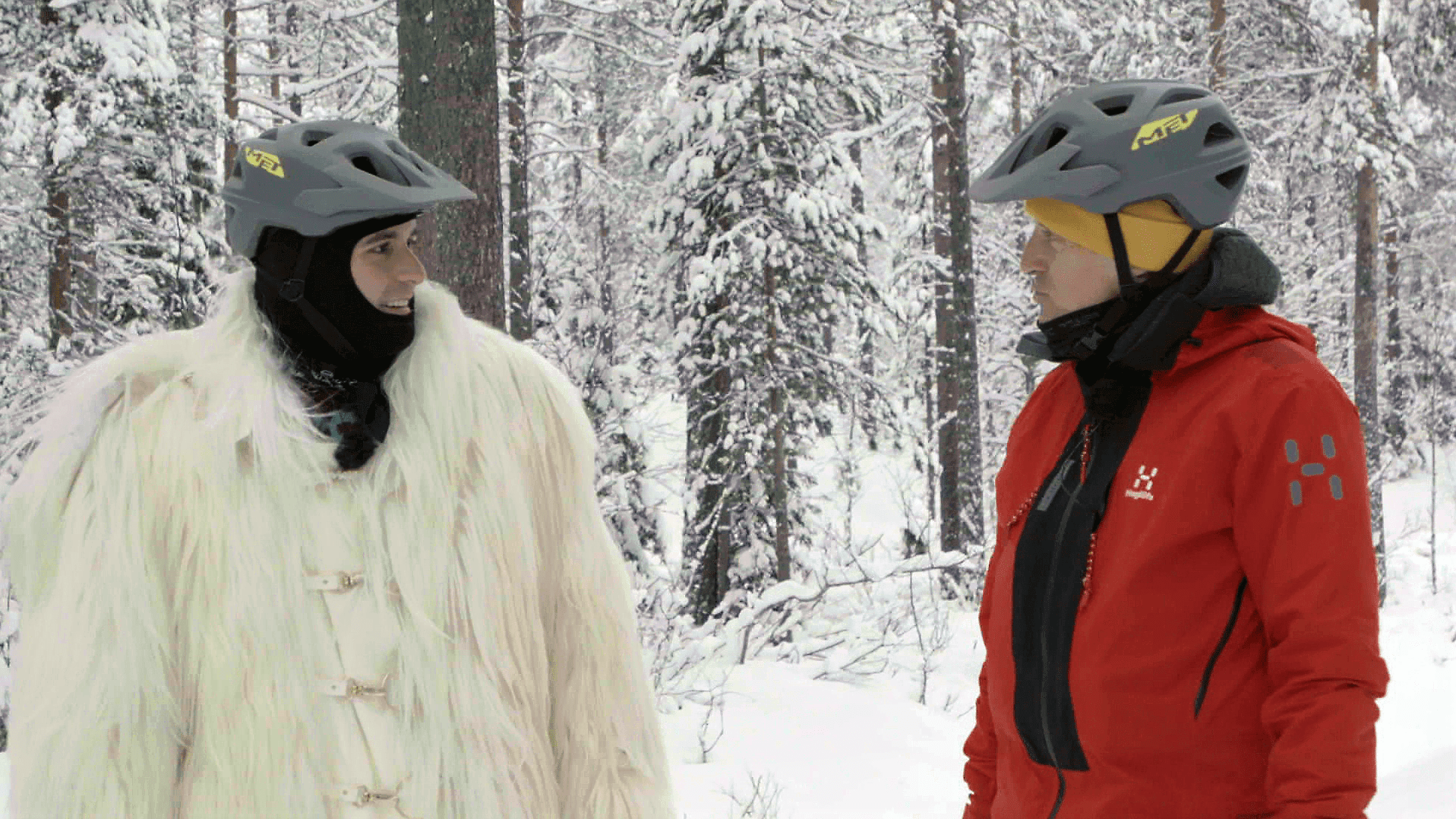 Una carrera de trineos con un baño en un lago helado en juego, en el viaje de Palomo Spain a Laponia finlandesa en ‘Planeta Calleja’