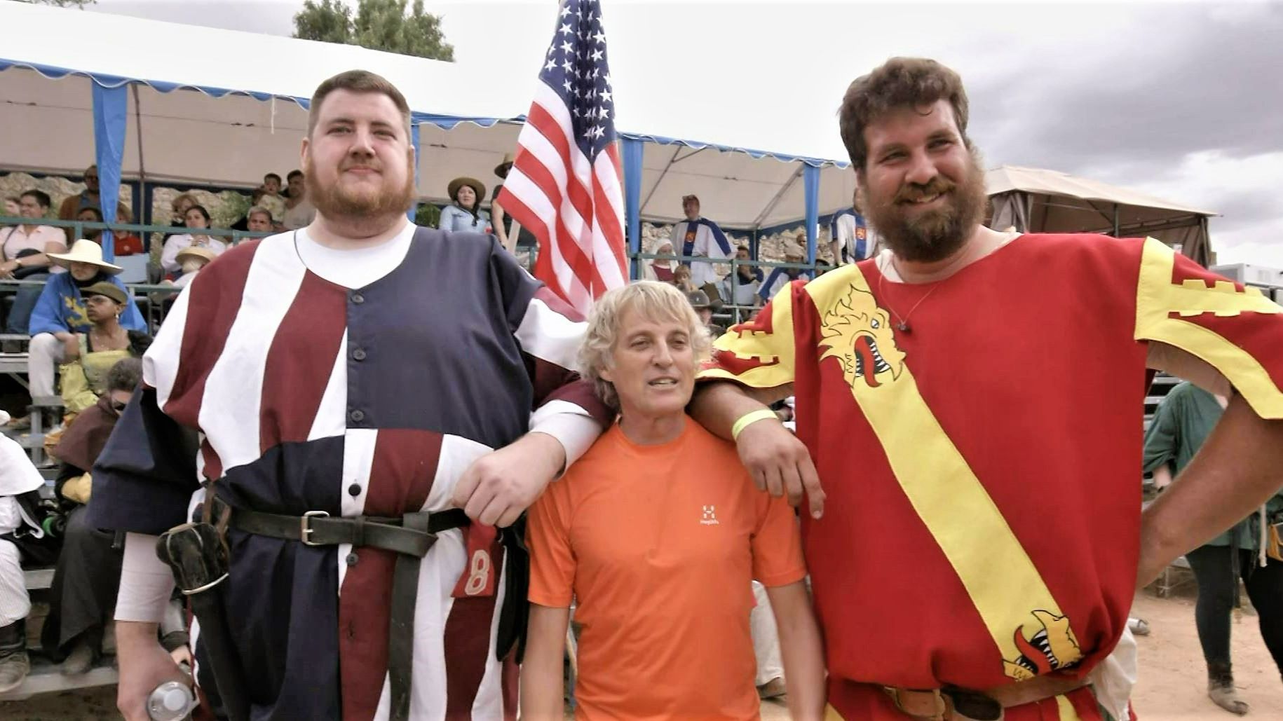 El programa ‘Volando voy’ arranca temporada con un increíble viaje al Campeonato Mundial de Lucha Medieval en Belmonte (Cuenca).