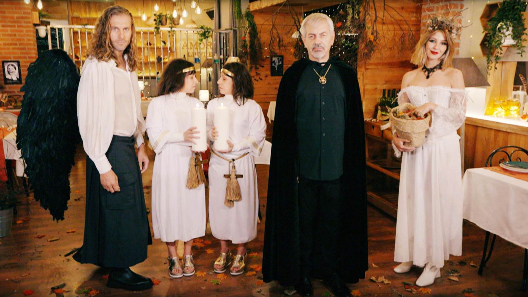 ‘First Dates’ desata su noche más escalofriante con su especial de Halloween