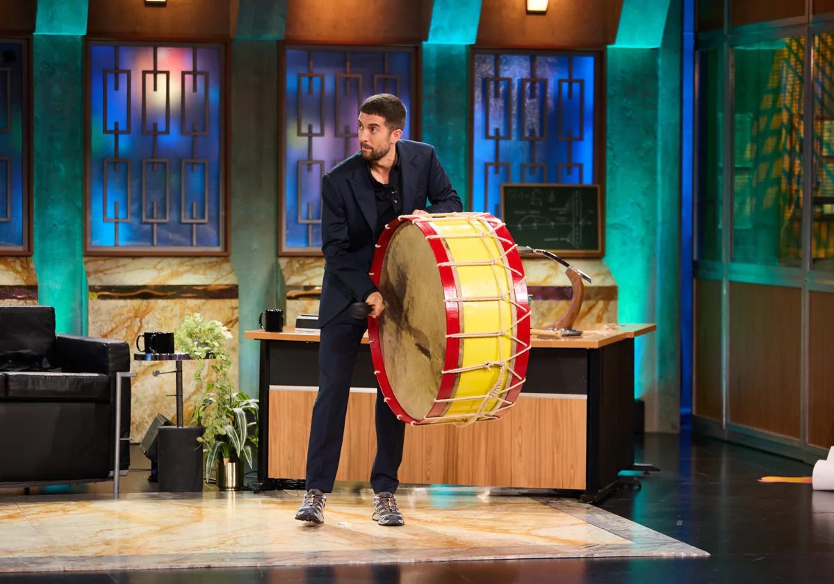 ‘La Revuelta’ de Broncano vuelve a ganar a ‘El Hormiguero’ en audiencia con una distancia de 2 puntos