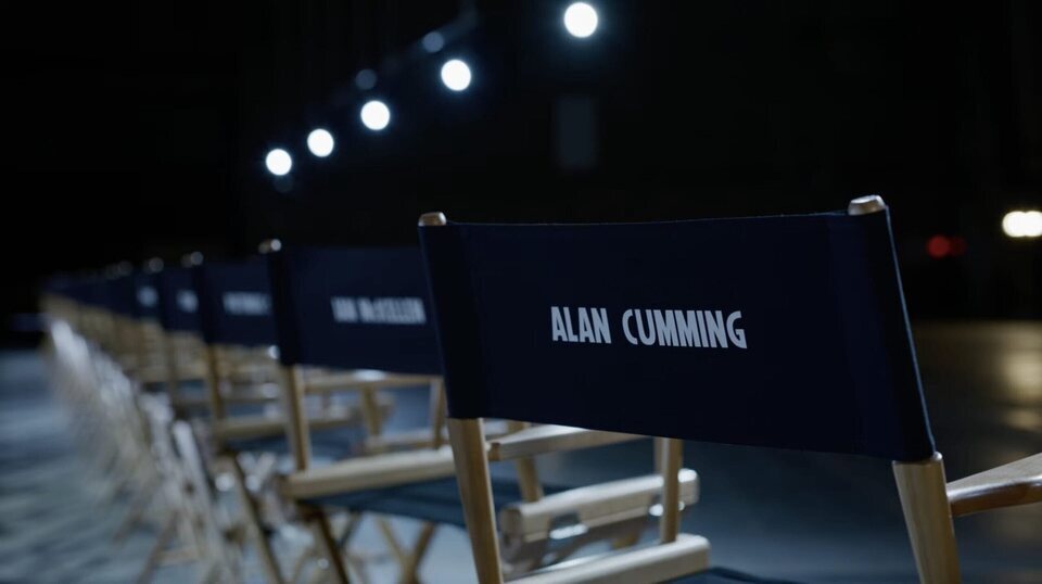 La silla de Alan Cumming en el anuncio de 'Avengers: Doomsday'