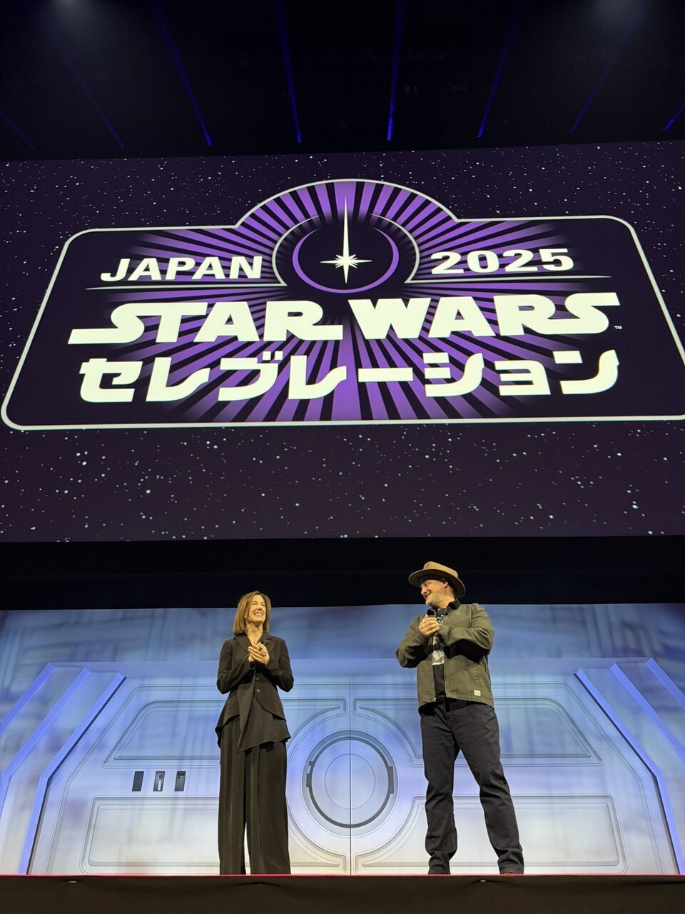 Kathleen Kennedy y Dave Filoni en la 'Star Wars' Celebration