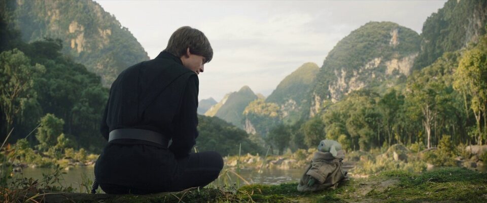 Luke Skywalker junto a Grogu en 'El libro de Boba Fett'