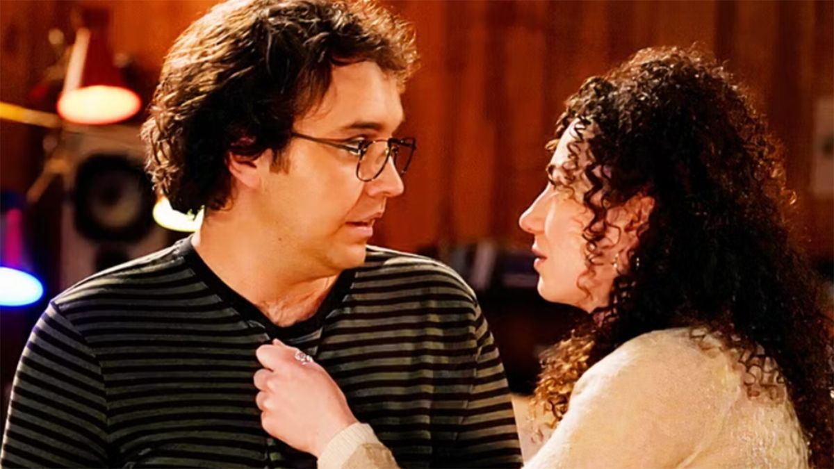 La nueva relación en The Big Bang Theory evoca los comienzos de Penny y Leonard, y eso es significativo