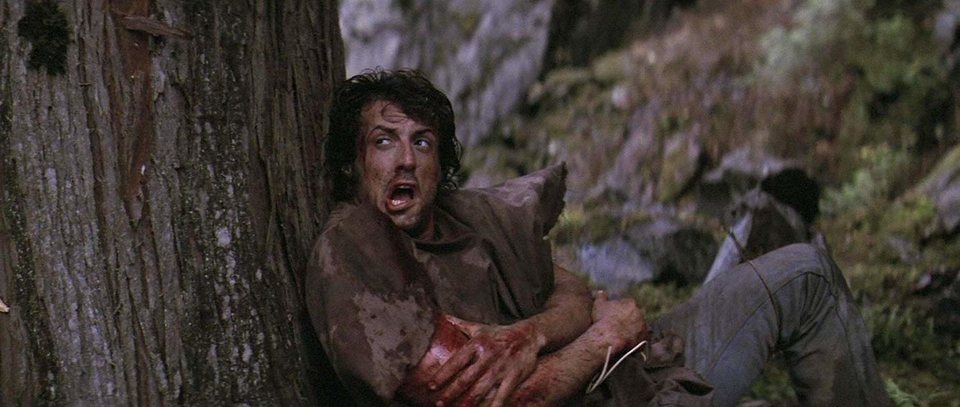 Sylvester Stallone interpretando al veterano de guerra