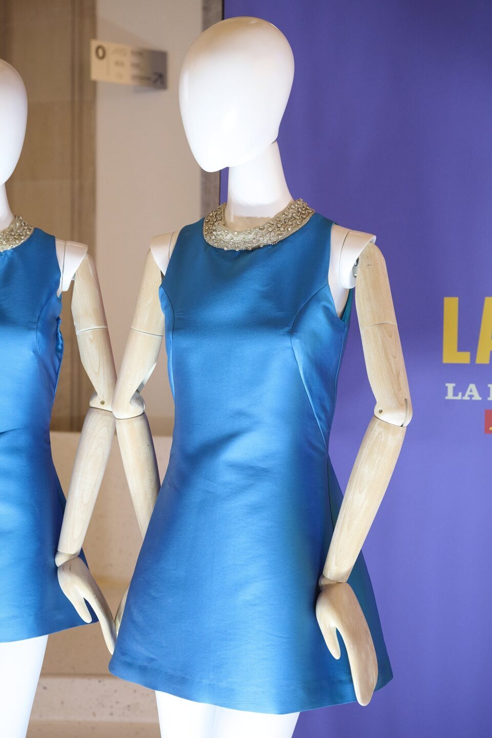 Exposición del vestuario de 'La canción' en Espacio Movistar