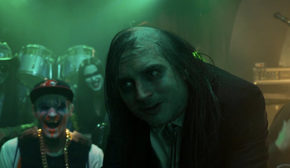 La perturbadora transformación de Elijah Wood en 'El Vengador Tóxico'