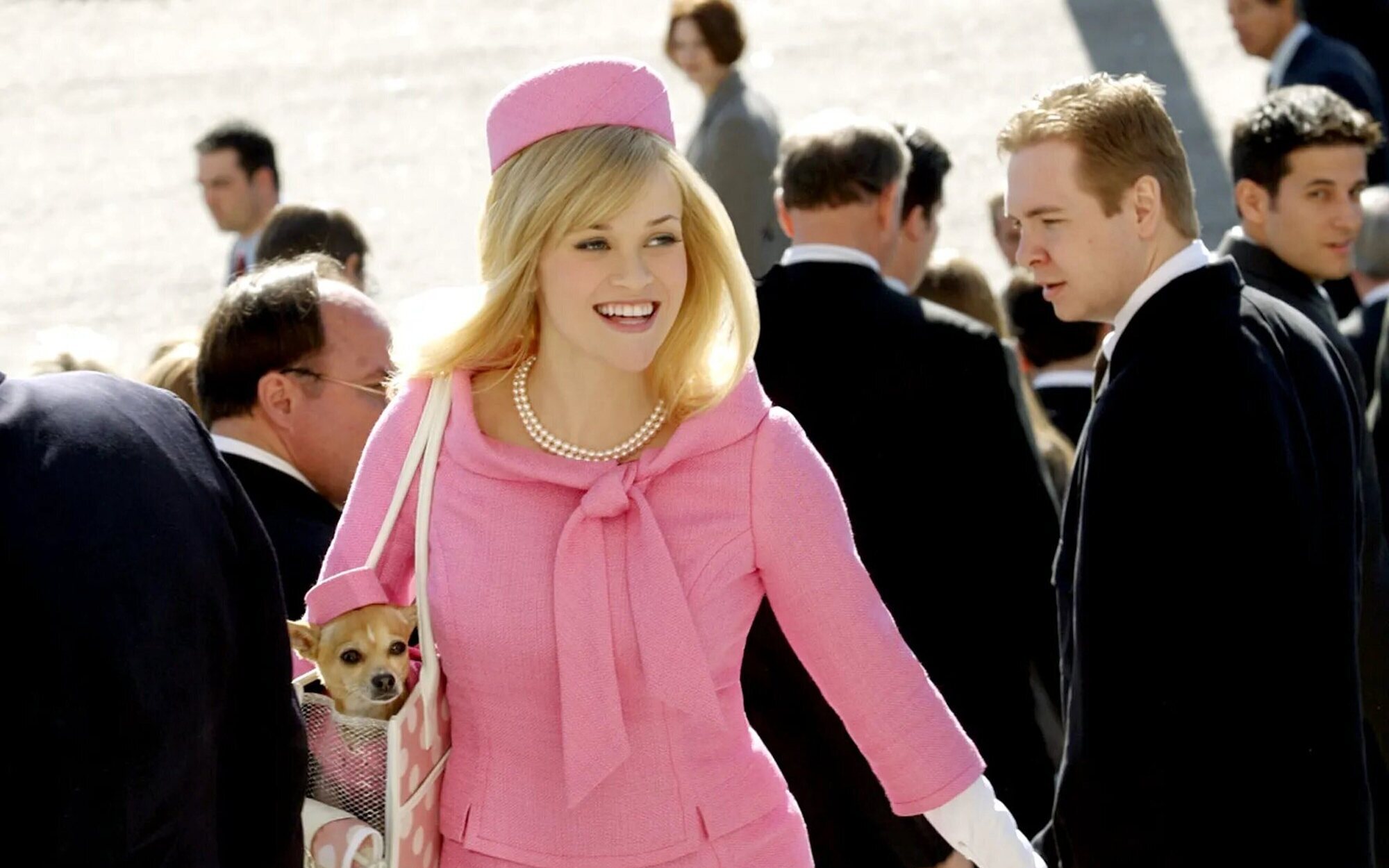 Primera imagen de ‘Elle’, la serie precuela con Lexi Minetree interpretando a Reese Witherspoon en ‘Una rubia muy legal’