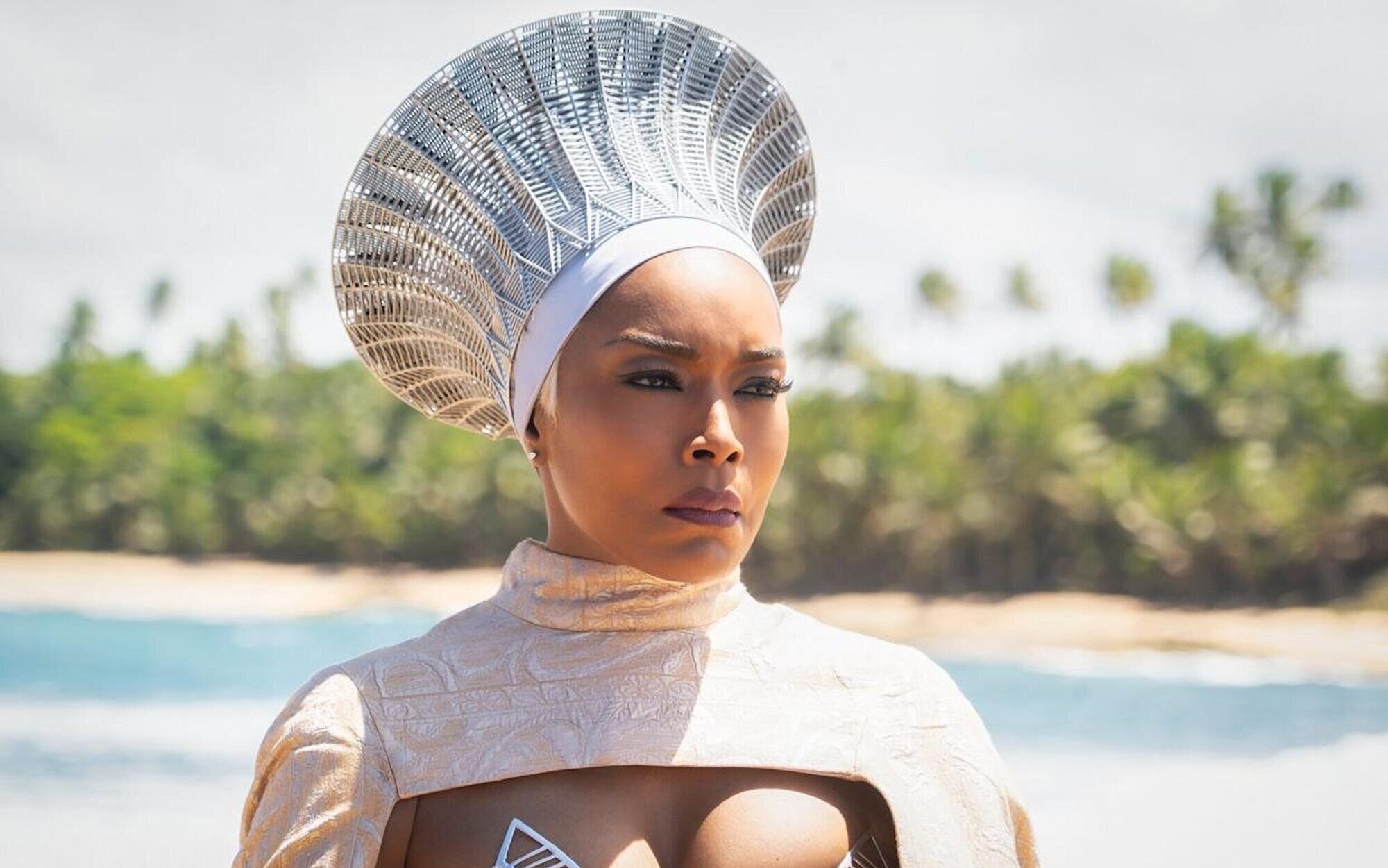 Angela Bassett desea aparecer en ‘Black Panther 3’ en “el plano ancestral”