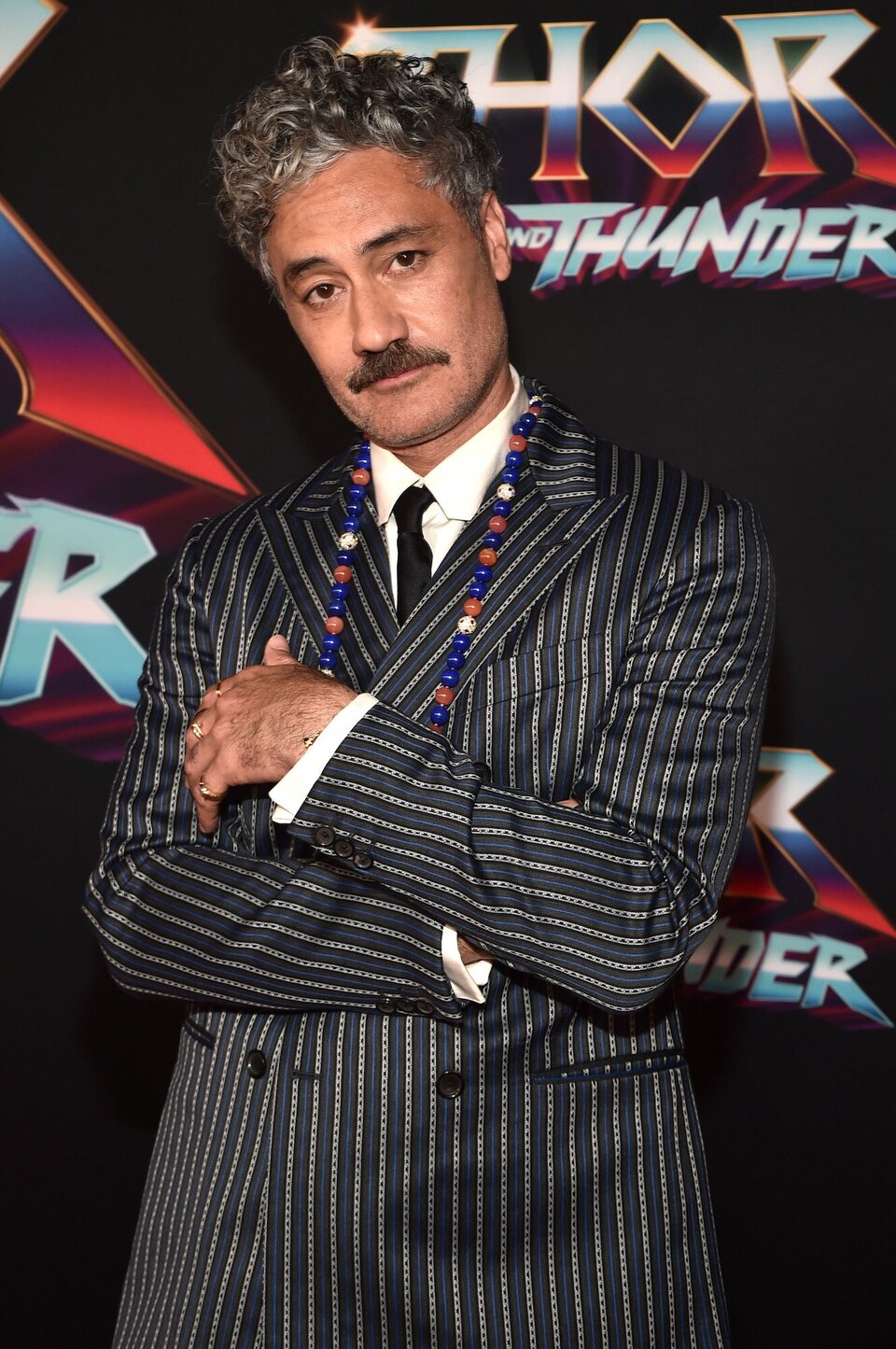 Taika Waititi en la premier mundial de 'Thor: Love and Thunder'