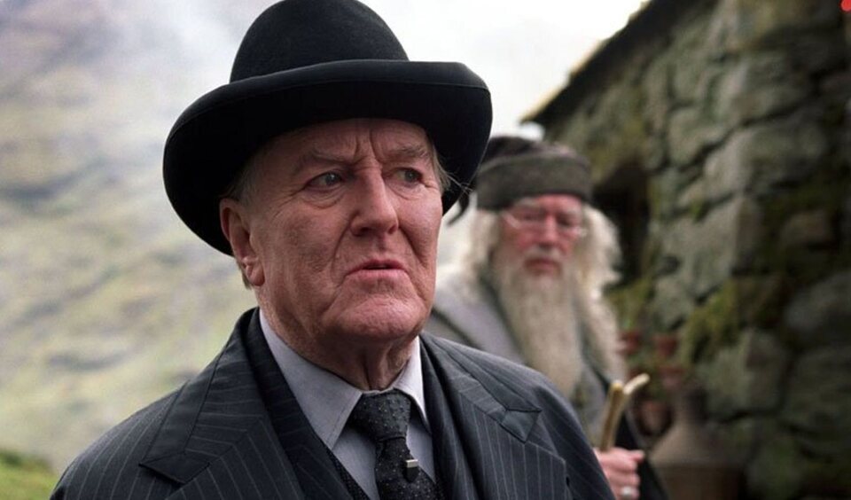 Robert Hardy fue Cornelius Fudge en las películas