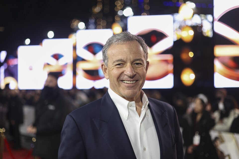 Bob Iger en la premiere mundial de 'The King's Man'