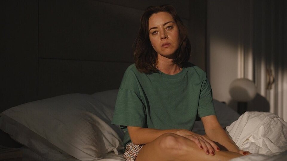 Aubrey Plaza sigue en pleno proceso de duelo