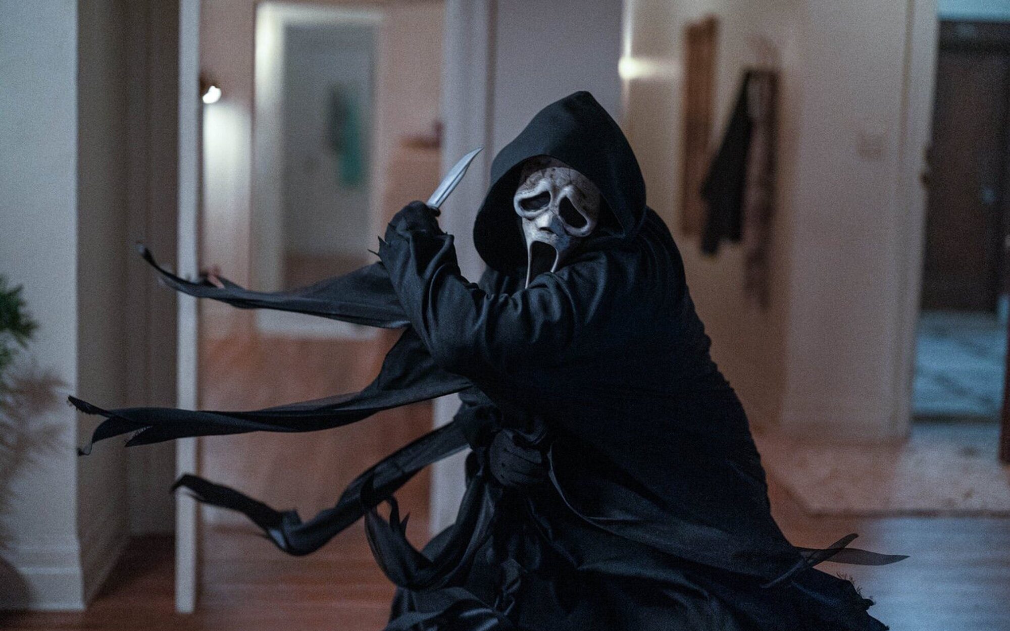 El director de Scream 7 explica su salida tras el despido de Melissa Barrera: “Sin ella ya no existía la película” El director de Scream 7 explica su salida tras el despido de Melissa Barrera: “Sin ella ya no existía la película”