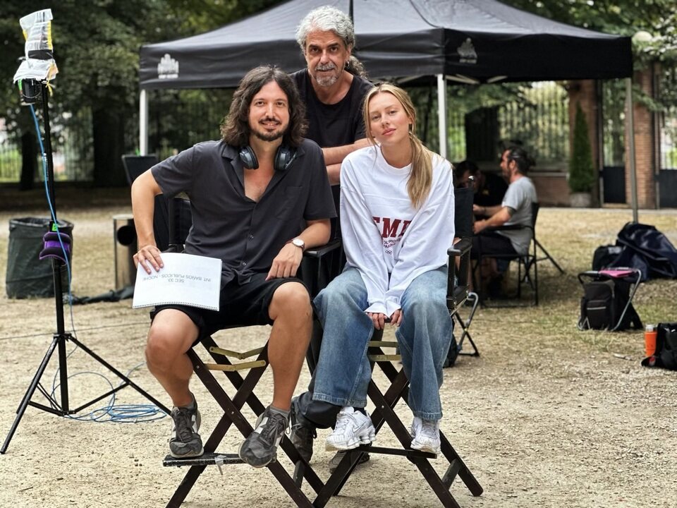 Polo Menárguez, Fernando León De Aranoa	y Ester Expósito en el rodaje de 'El talento'