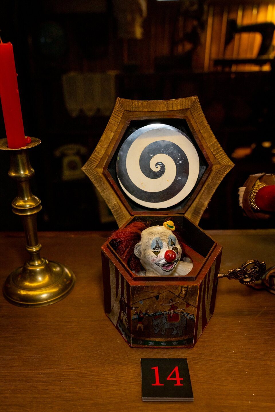 Caja musical del payaso de 'Expediente Warren: El conjuro'