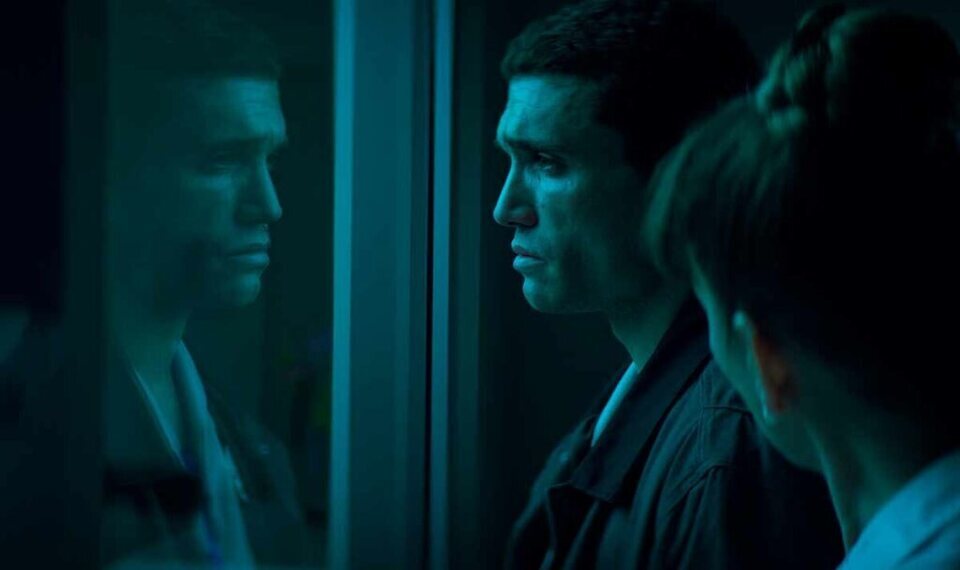 Jaime Lorente es Mario en 'Reversión', la ópera prima de Jacob Santana