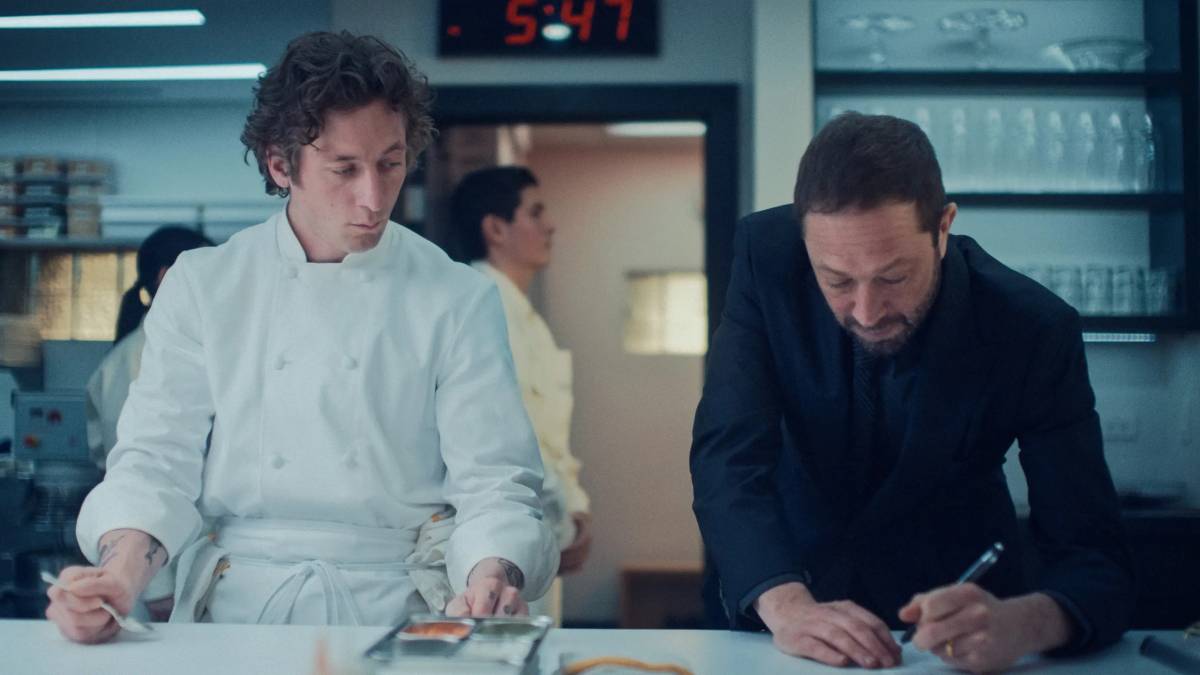 Jeremy Allen White y Ayo Edebiri en The Bear temporada 5 (FX/Hulu, 2026)